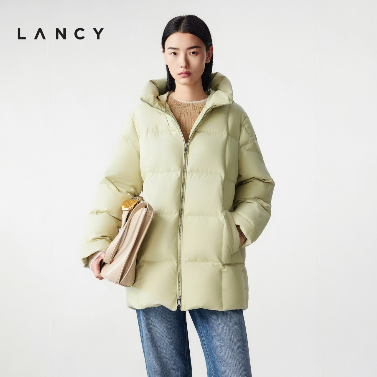 直身版型 连帽设计 双头拉链