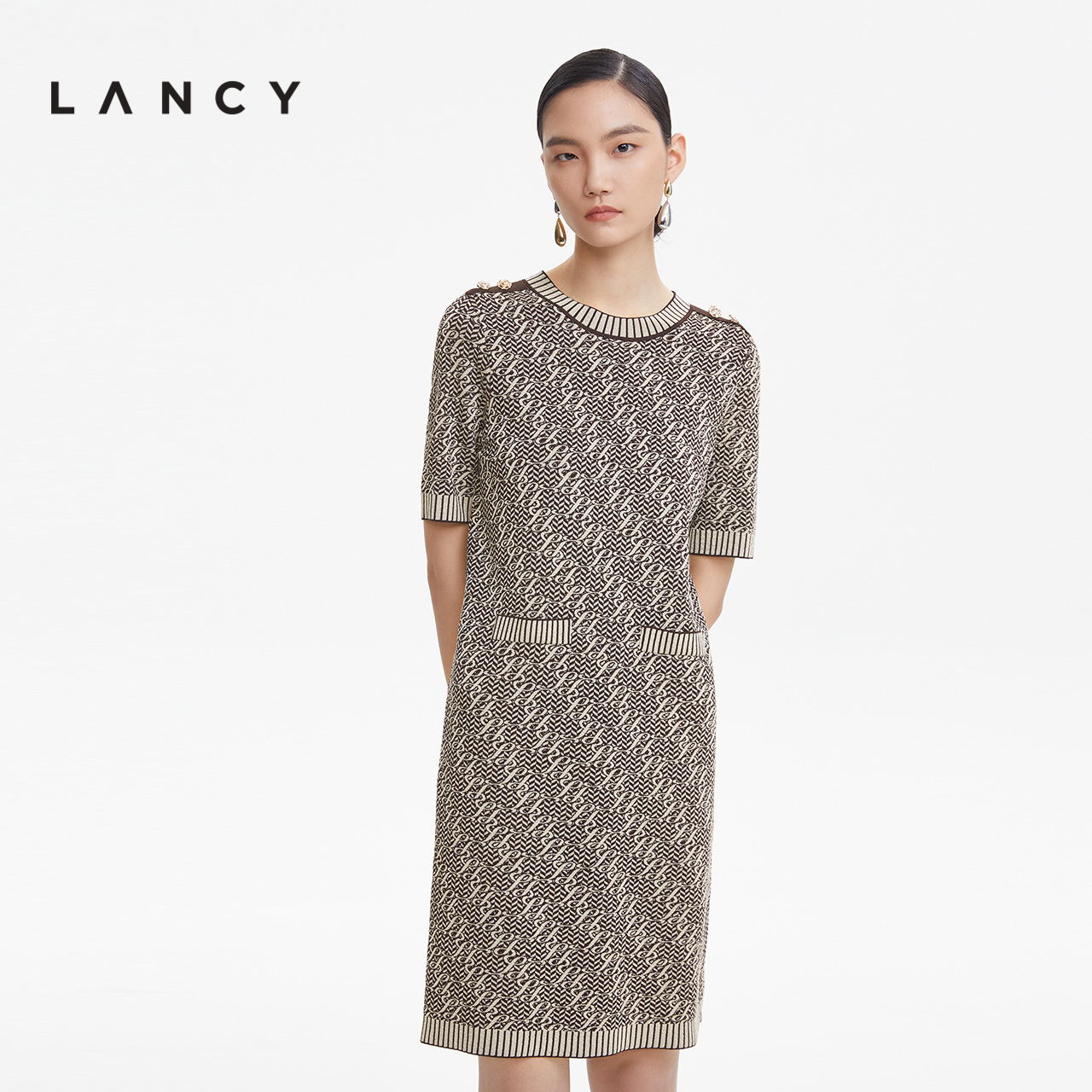 LANCY/朗姿2023春季新款收腰显瘦连衣裙女圆领通勤高级感裙子女