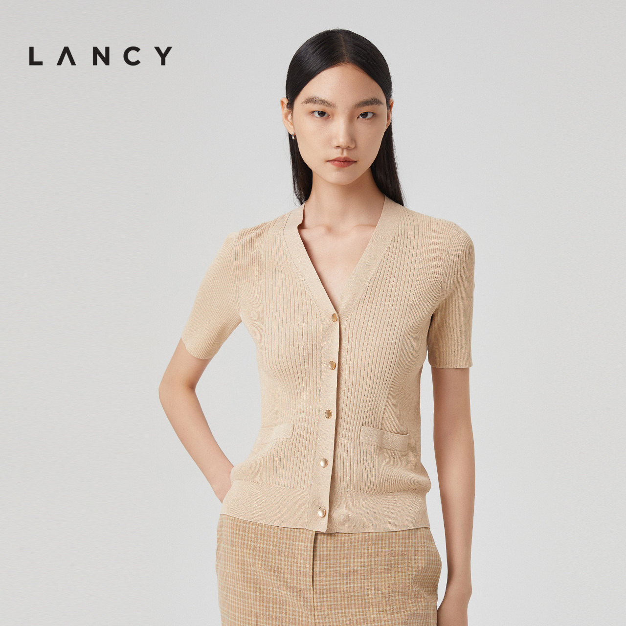 LANCY/朗姿女装2023春季新款通勤V领半袖针织开衫女通勤薄外套