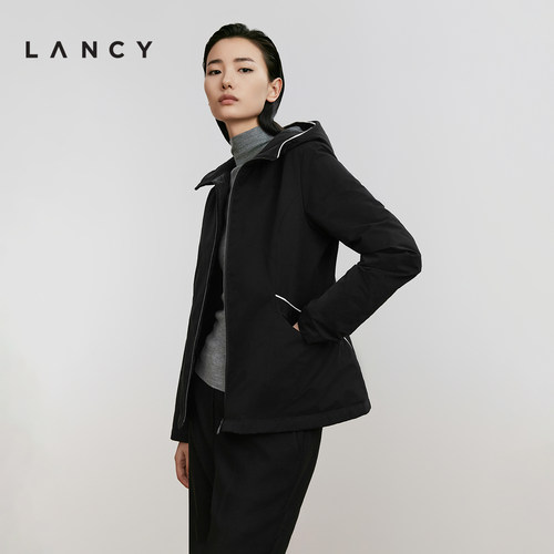 撞色线条 立领连帽 合身廓形