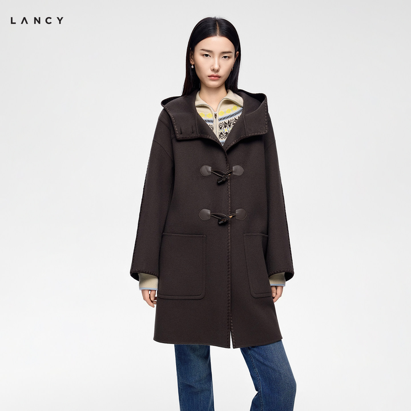 【纯羊毛】LANCY/朗姿2026冬新款复古学院风仿牛角扣连帽大衣外套