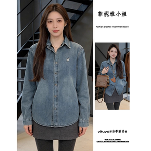 复古蓝色加绒牛仔衬衣女款2025新款秋冬季设计感小众叠穿内搭衬衫