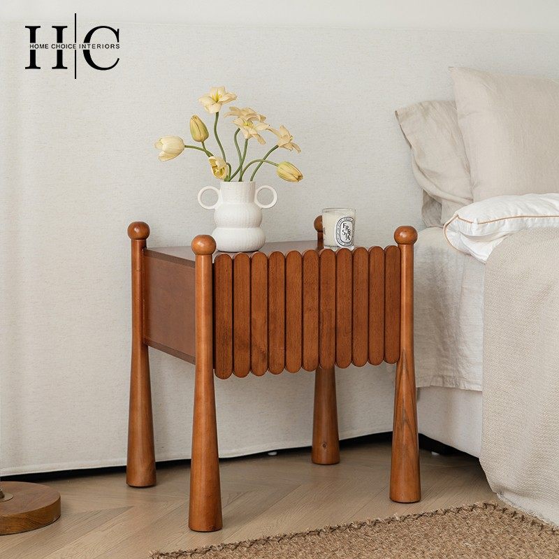 HC法式复古实木床头柜2025新款中古风卧室家用储物柜收纳柜