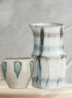 FQR LIVING丹麦Bloomingville手工制作绘画陶器经典格纹水壶造型