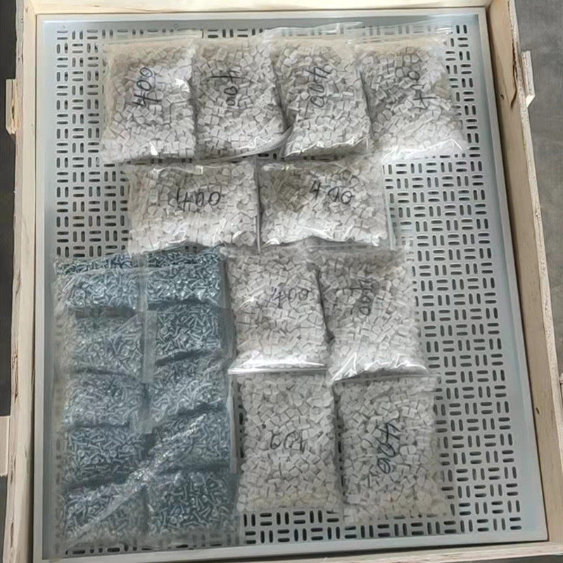 速发电工实训网孔板螺丝塑料胀塞 教学孔板膨胀螺钉座 长圆孔5X15