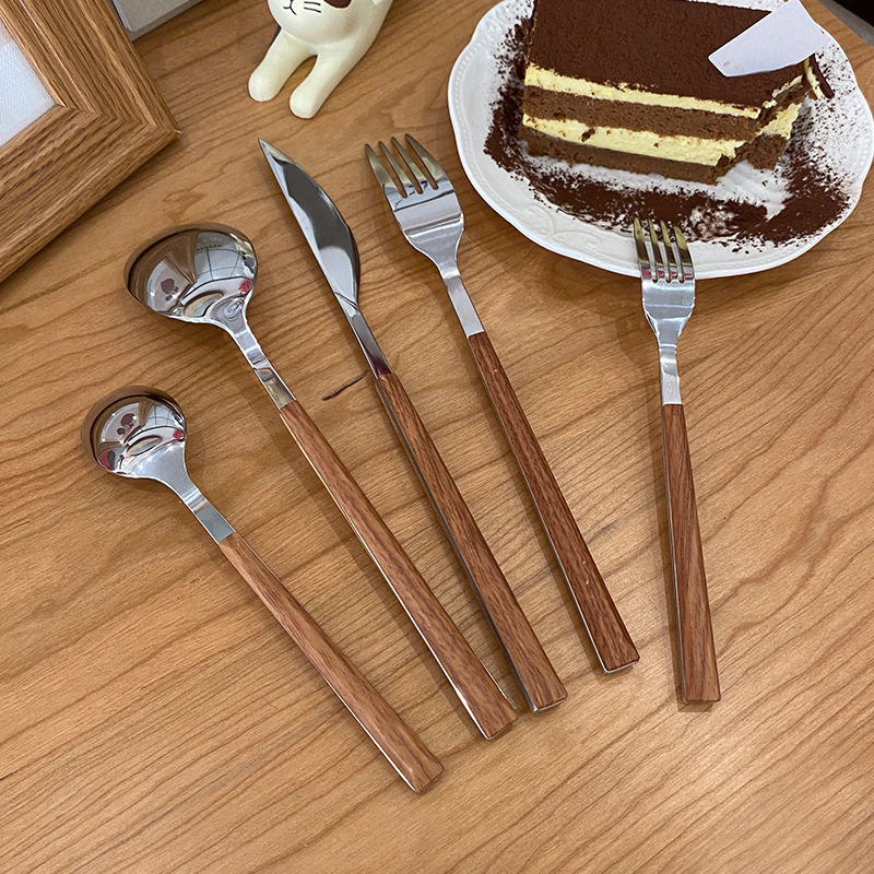 西餐刀儿童牛排刀具430不锈钢餐刀 宝宝专用切黄油吃牛排刀叉