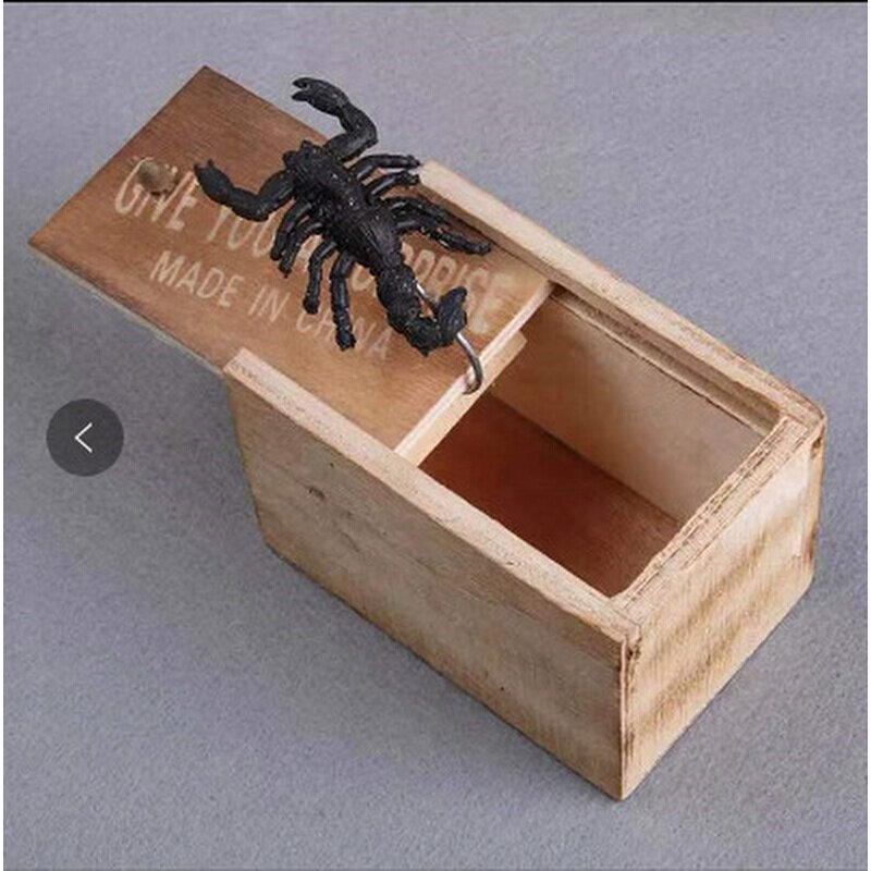 Novelty Prank Scare Spider Box Wooden April Fools Day