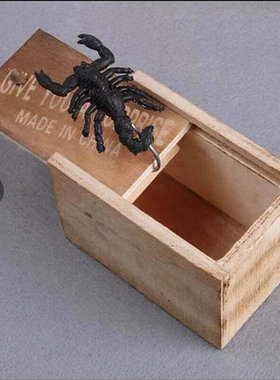 极速Novelty Prank Scare Spider Box Wooden ApQril Fools Day