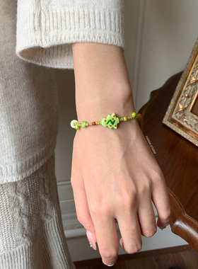 燕归圣诞雪松捷克珠小众手链女