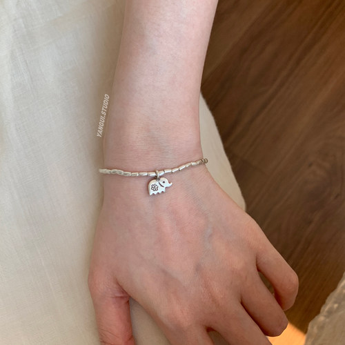 燕归象花复古纯银手工锤纹手链女