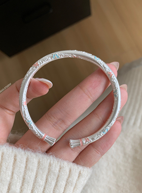 燕归蝶中君国风足银轻奢百搭手镯