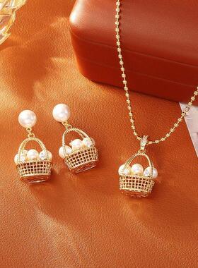 爆款法式编织镂空花篮项链设计