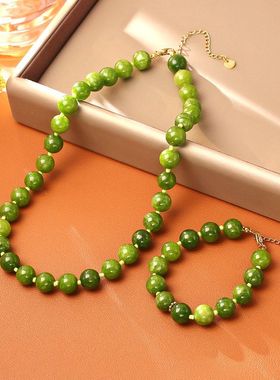 绿色天然石项链简约时尚高级感轻