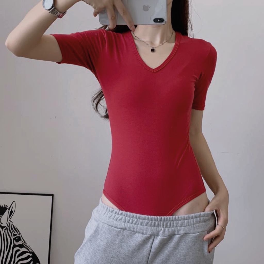 百搭适中厚度V领棉质女连体衣