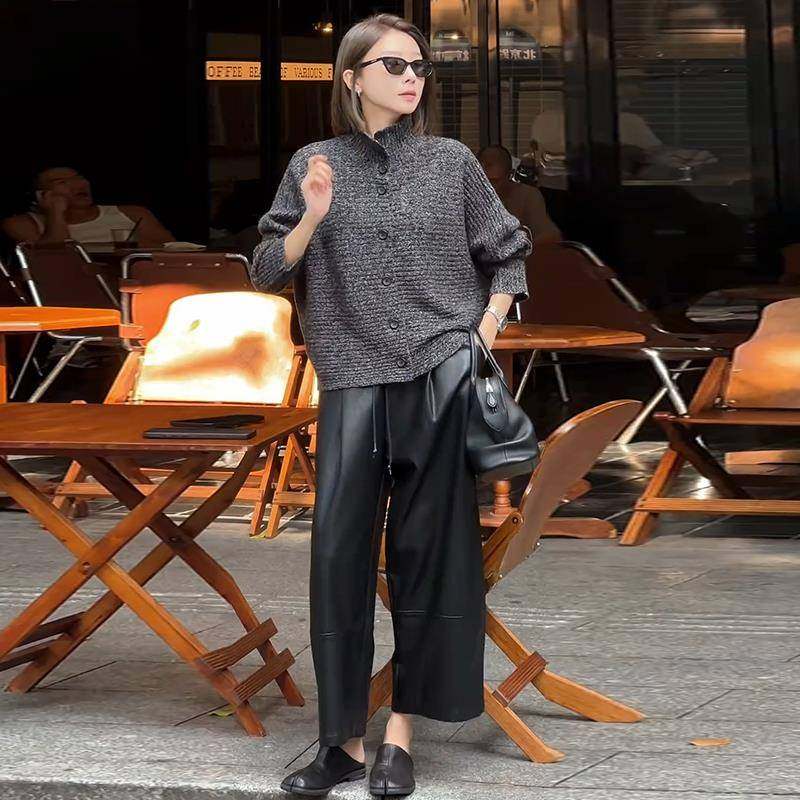 香港代购时尚套装女秋冬新款时髦显瘦针织衫开衫皮裤阔腿裤两件套