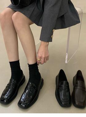 香港平底鞋黑色乐福鞋平底女鞋2025新夏季方形脚趾覆古英伦风格小