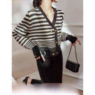 Designer Uncle黑色条纹毛衣女款2024新款别致独特短款小个子上衣