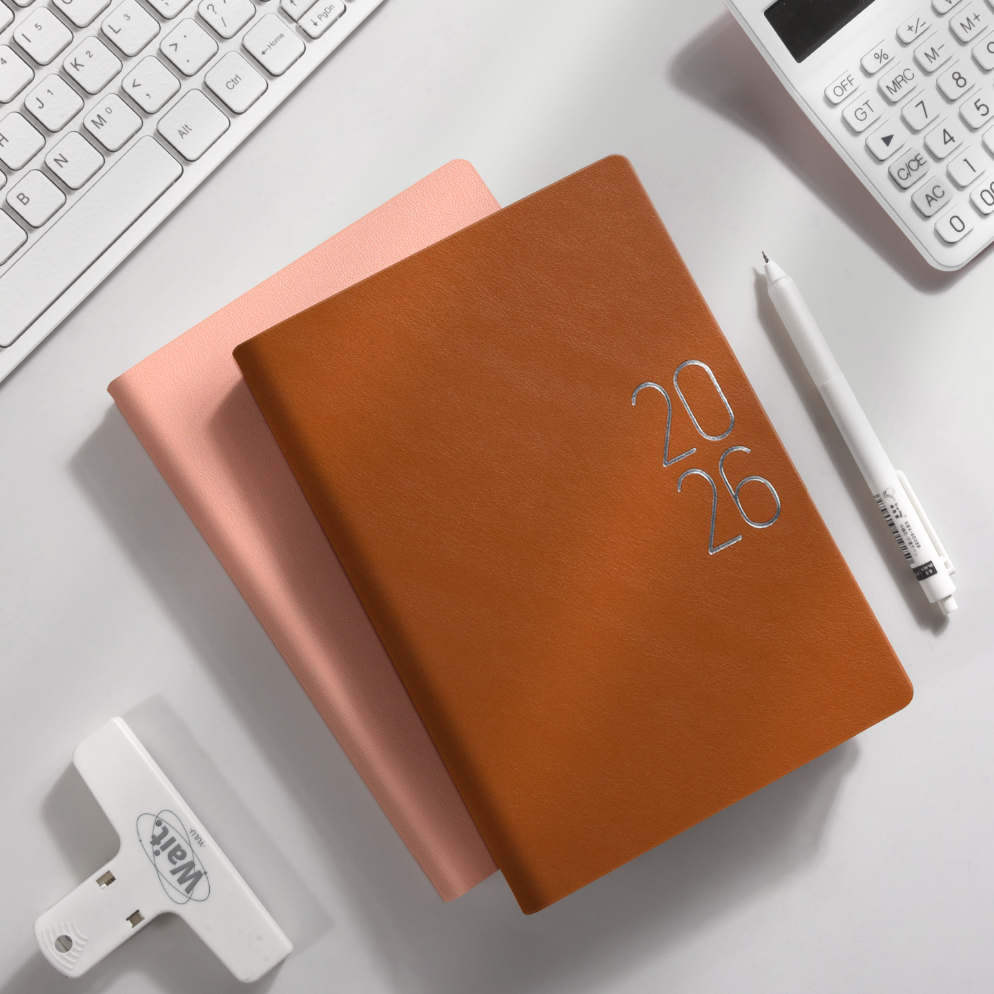 2026年日程本一日一页计划本A5笔记本本子加厚工作日志日记本自律打卡本计划表时间管理365天效率手册每日记