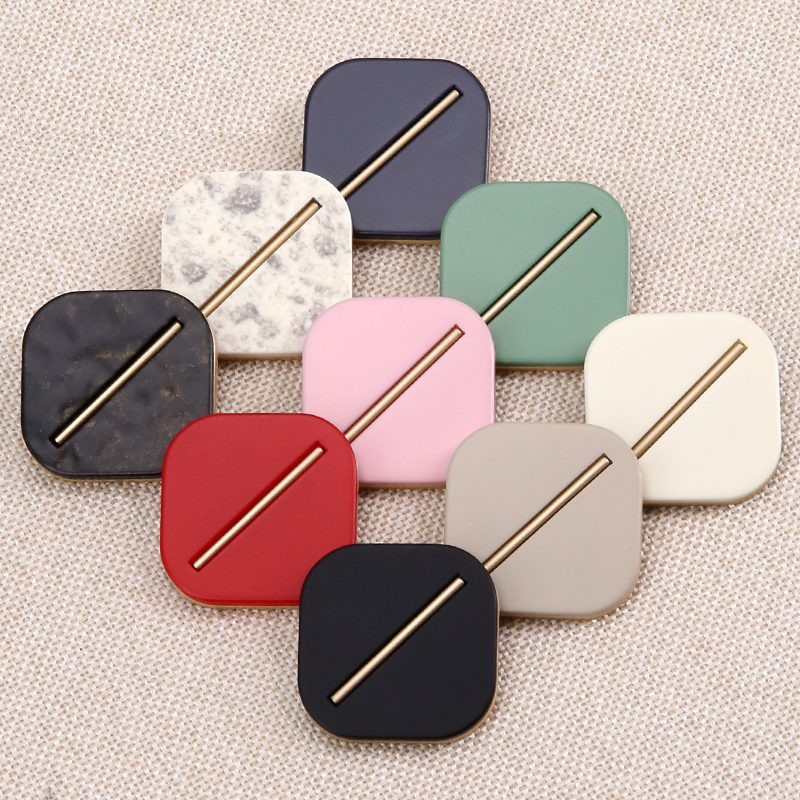 高档金属扣子纽扣精致女小号风衣