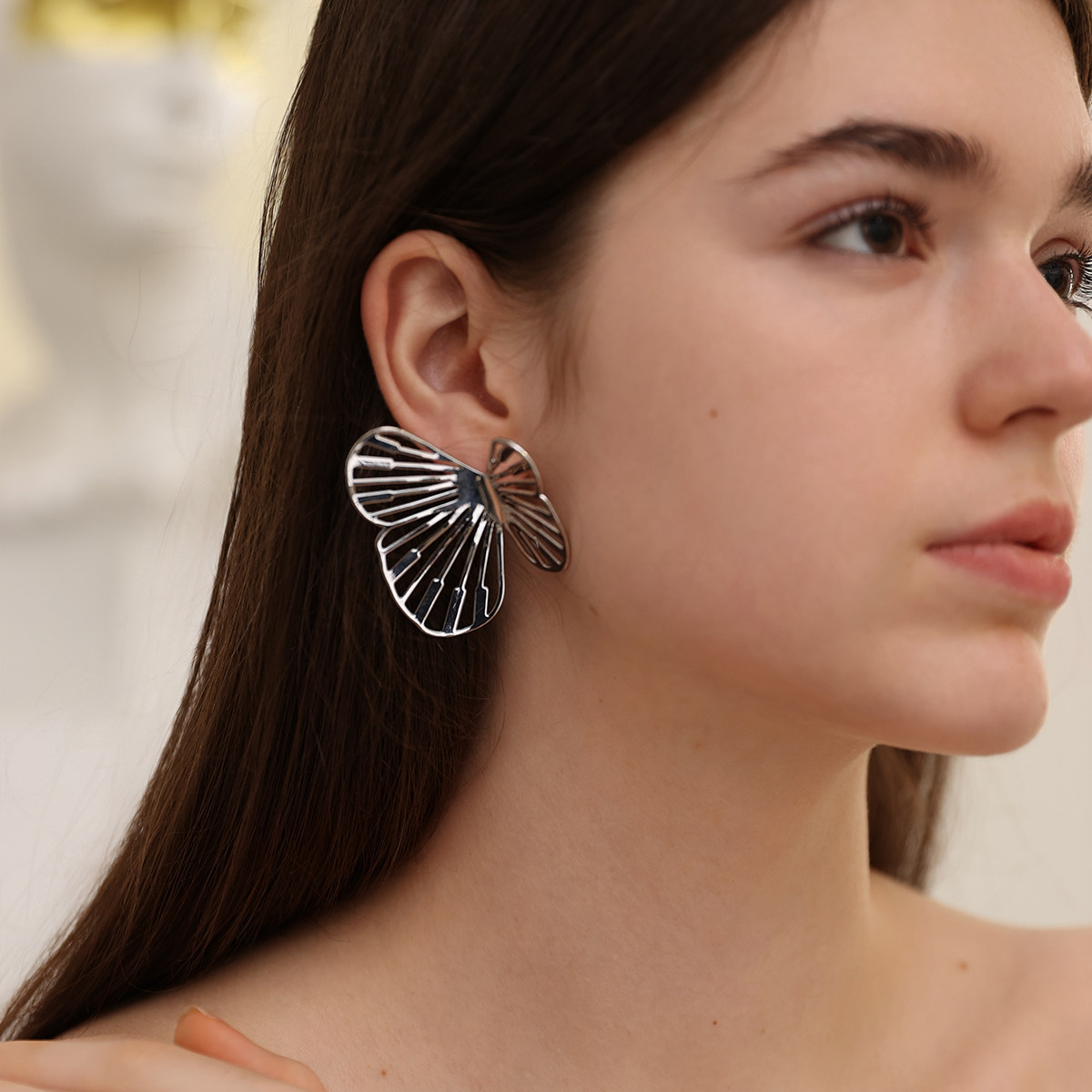 YYT-Ystudio【博主同款】Love Actually耳环蝴蝶轻奢高级小众耳饰