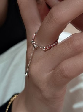 《幸运绳》ins设计师款小众百搭抽拉红绳米珠戒指925纯银戒指