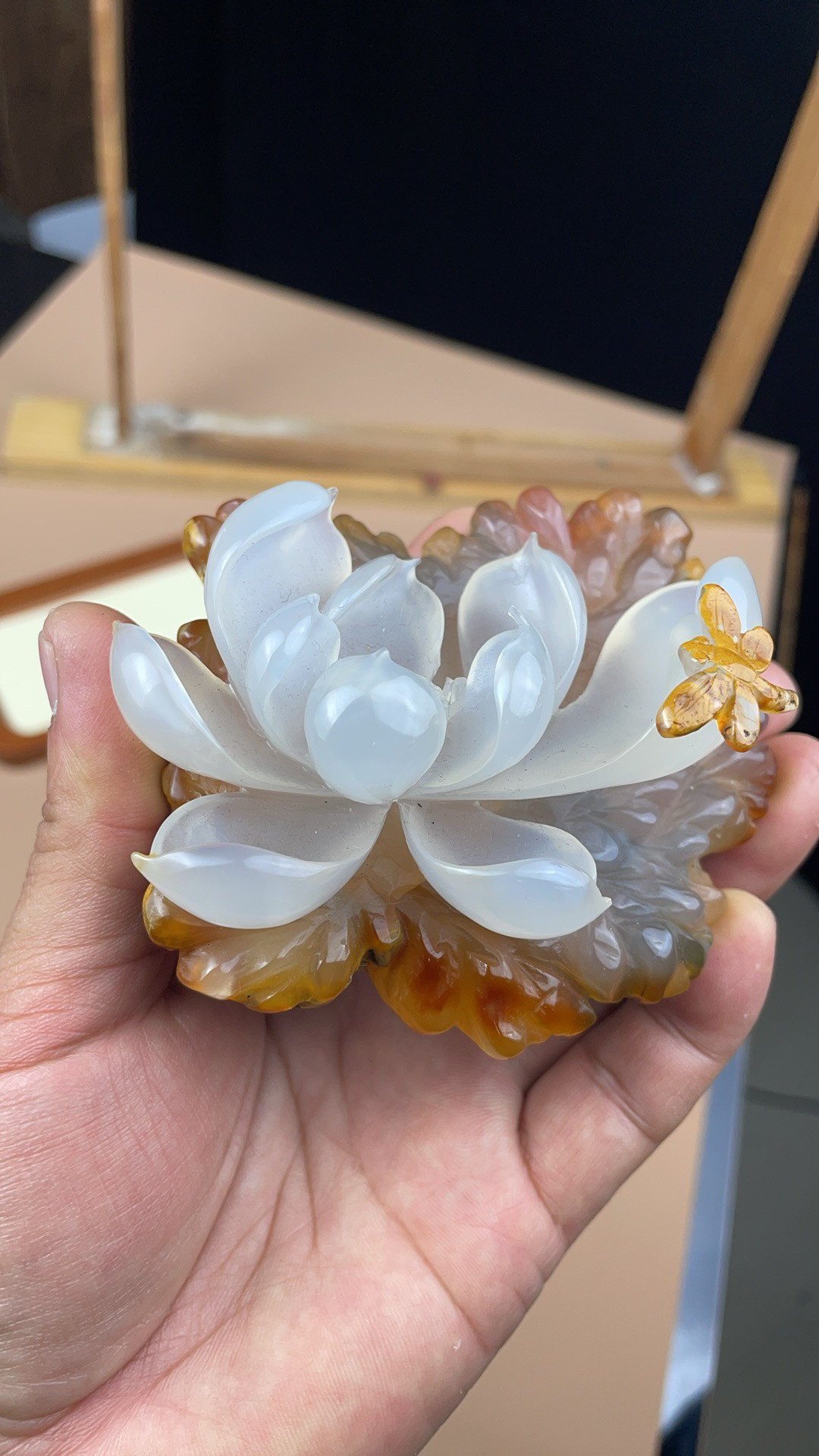 纯天然玛瑙俏色巧雕荷花小摆件纯手工精工一品清莲香插茶宠办公