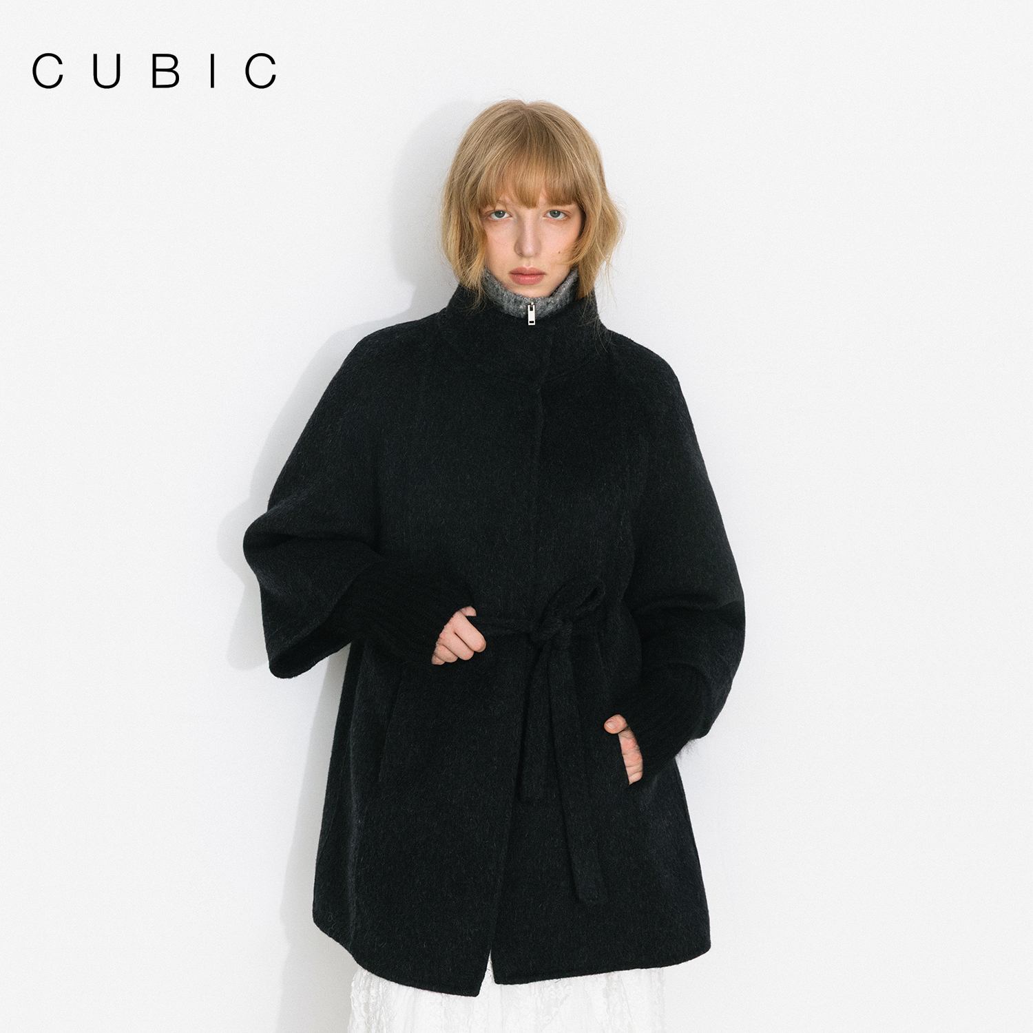 CUBIC极简通勤感羊毛混纺外套
