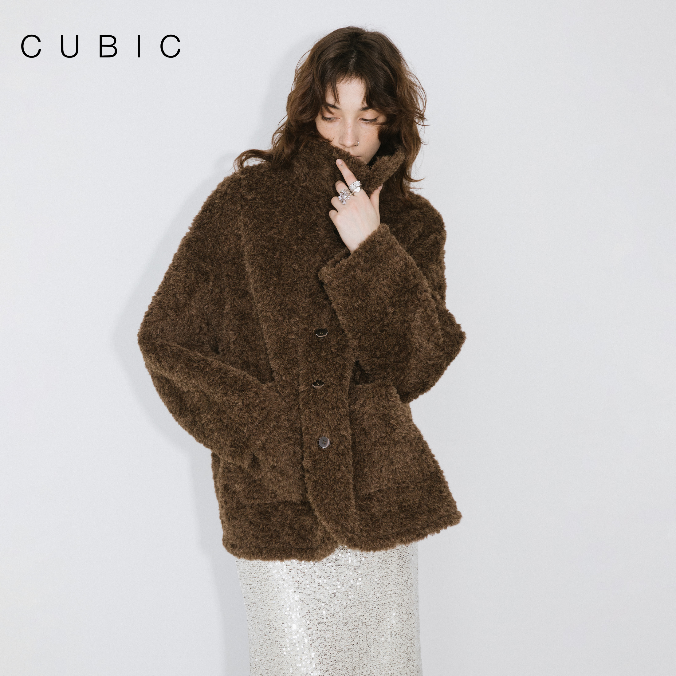 CUBIC两穿大翻领皮草外套