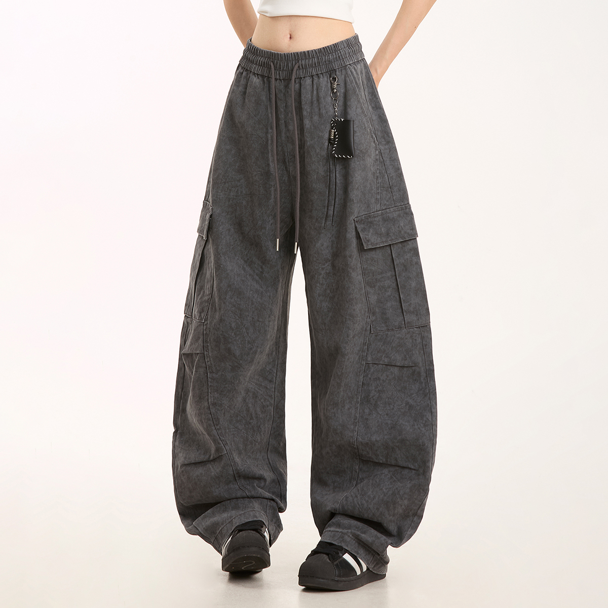 NOONOZ美式复古挂饰弯刀工装裤