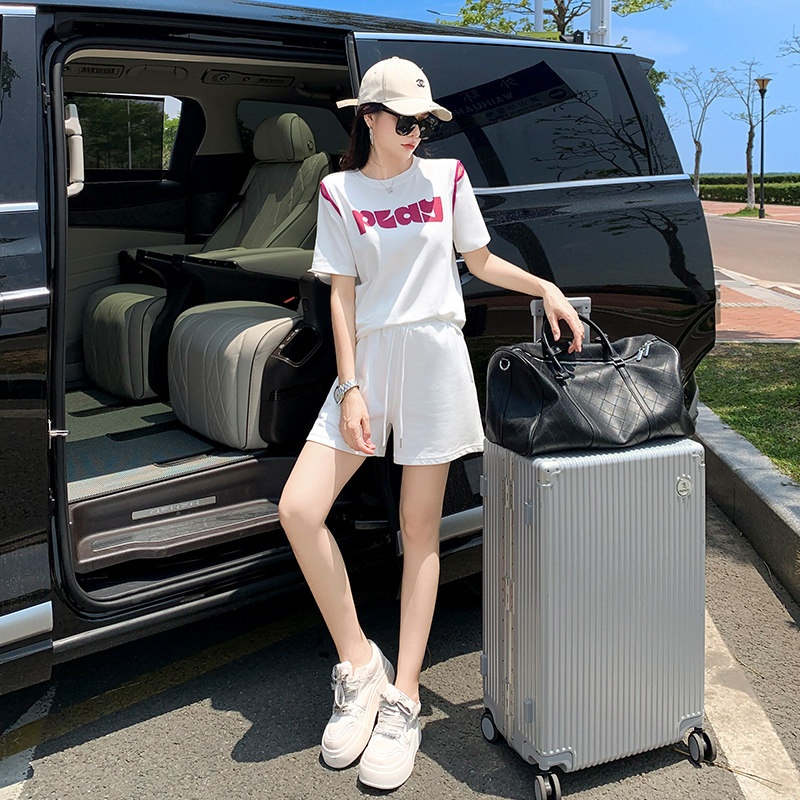 夏装一整套洋气印花短袖短裤宽松