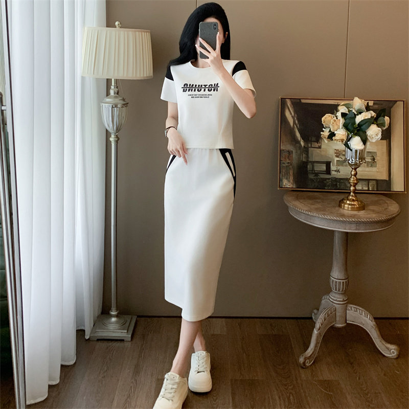 减龄搭配一整套夏装印花短袖半身裙2026新款显瘦气质休闲套装裙女