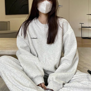 盐系休闲圆领卫衣卫裤套装女秋冬新款宽松加绒减龄运动服两件套潮