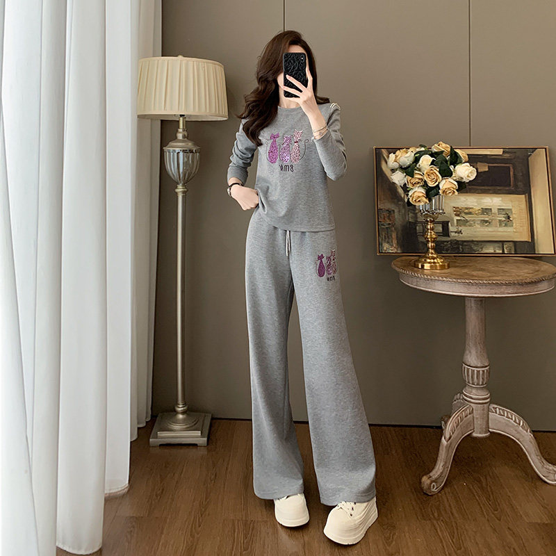 时尚休闲套装女秋冬新款减龄显瘦灰色刺绣猫咪卫衣阔腿裤两件套潮