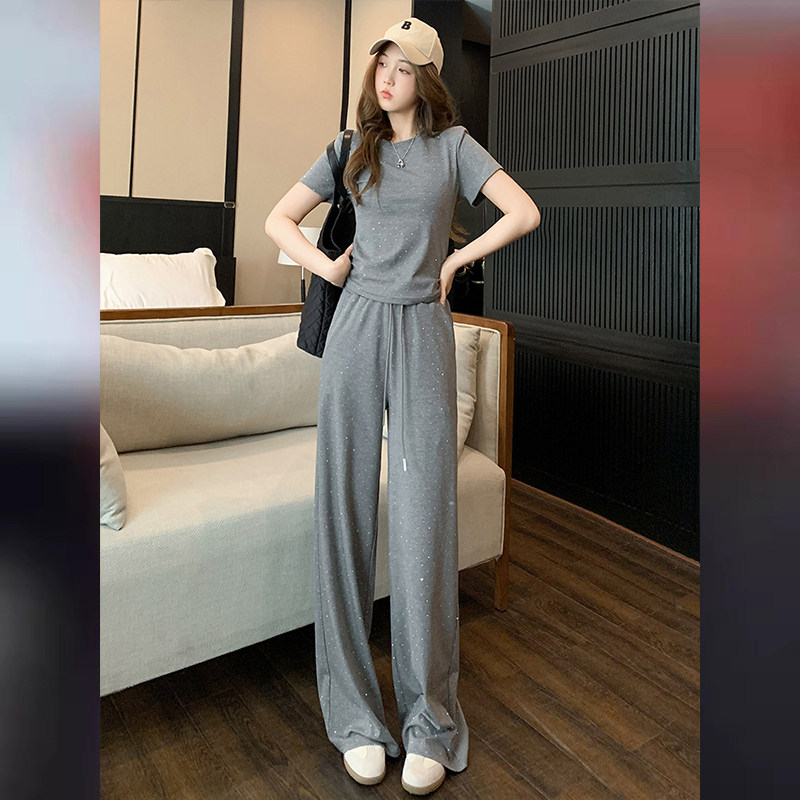 运动休闲套装女2026夏季新款烫钻收腰T恤+松紧高腰阔腿长裤两件套