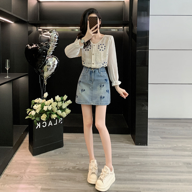 镂空钩花针织开衫休闲套装女夏季新款宽松洋气减龄牛仔短裙两件套