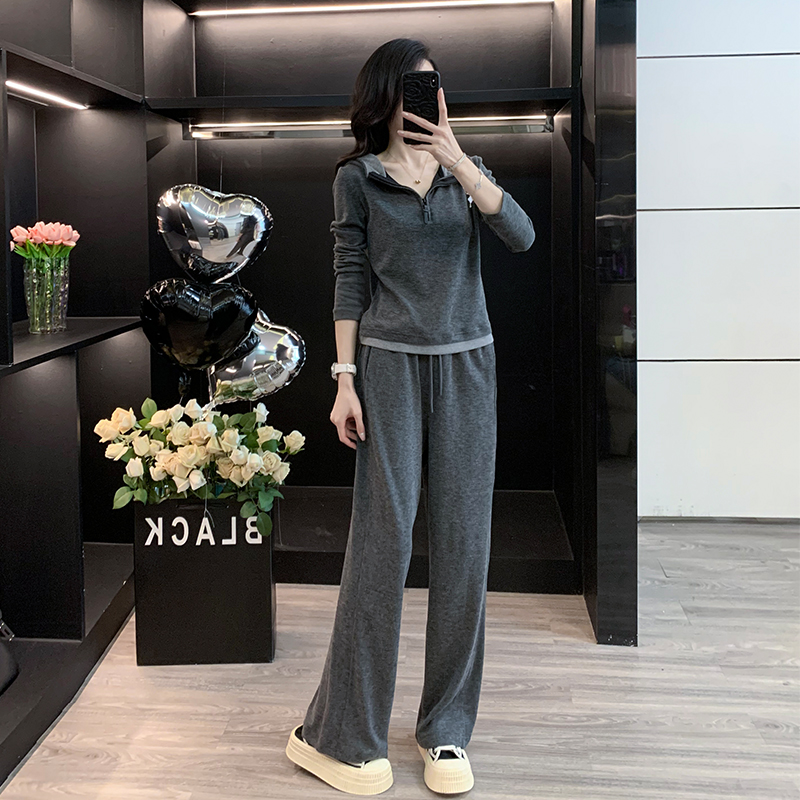 高级感时尚休闲套装女2025秋冬新款减龄连帽卫衣阔腿裤运动两件套