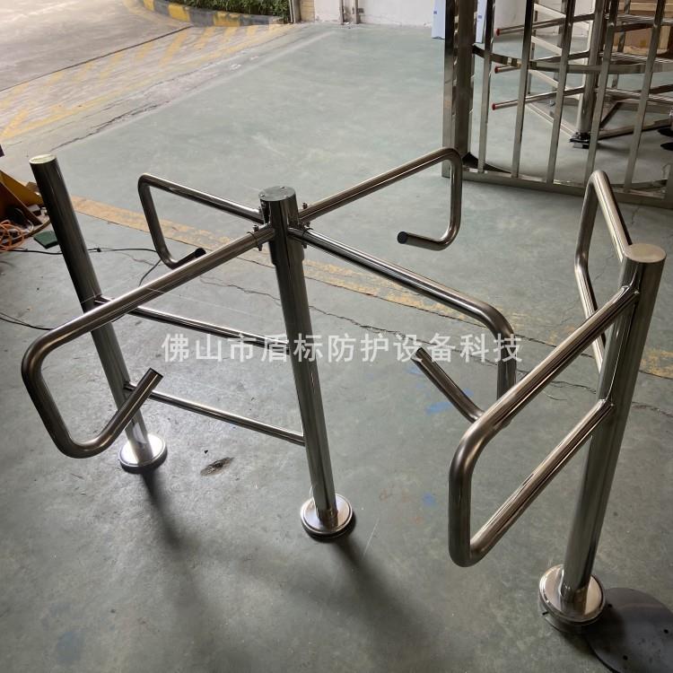 只进不出半高单限旋转闸机 手动单项十字转闸 超市摆闸入口通道门