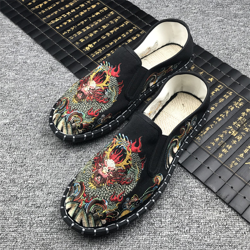 春夏老北京布鞋男龙图案刺绣花布鞋低帮透气一脚蹬懒人鞋抖音同款