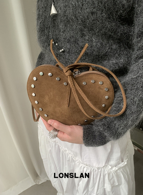 Lonslan BAG 2025NEW  复古吸睛铆钉设计麂皮爱心单肩斜挎包包