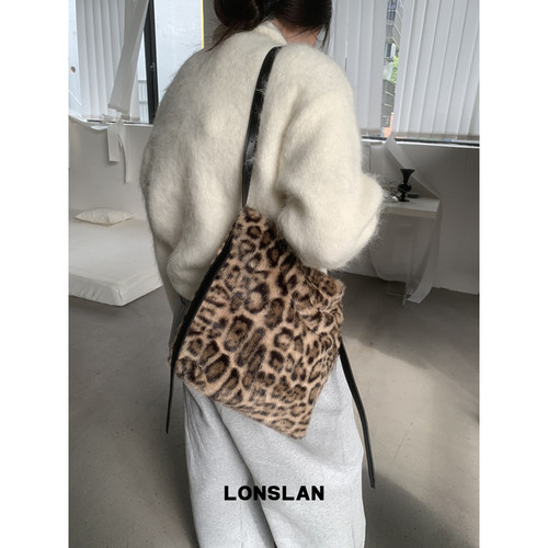 Lonslan BAG 2025 NEW 时尚复古大容量毛绒绒软乎乎单肩斜挎包