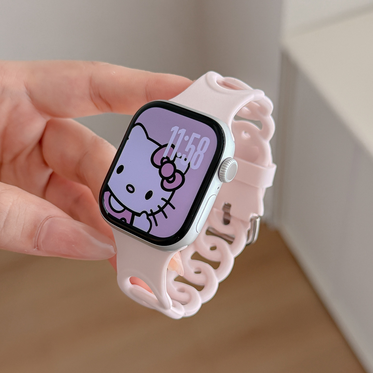 iWatch11镂空甜甜圈硅胶表带图片