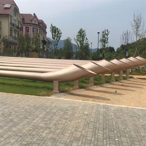 铭匠厂家制作城市广场大型园林景观金属工艺品不锈钢排水长号雕塑