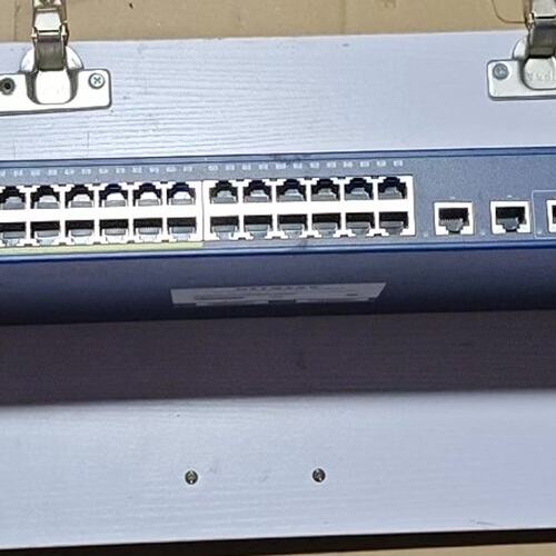 可维修NETGEAR FS728TLP 28口POE交换机议价