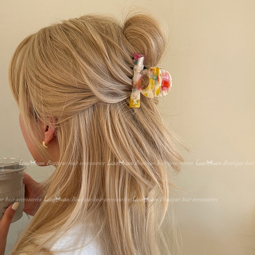 小巧精致！夏日醋酸小抓夹可爱高马尾女高级感发夹发饰半扎发夹子