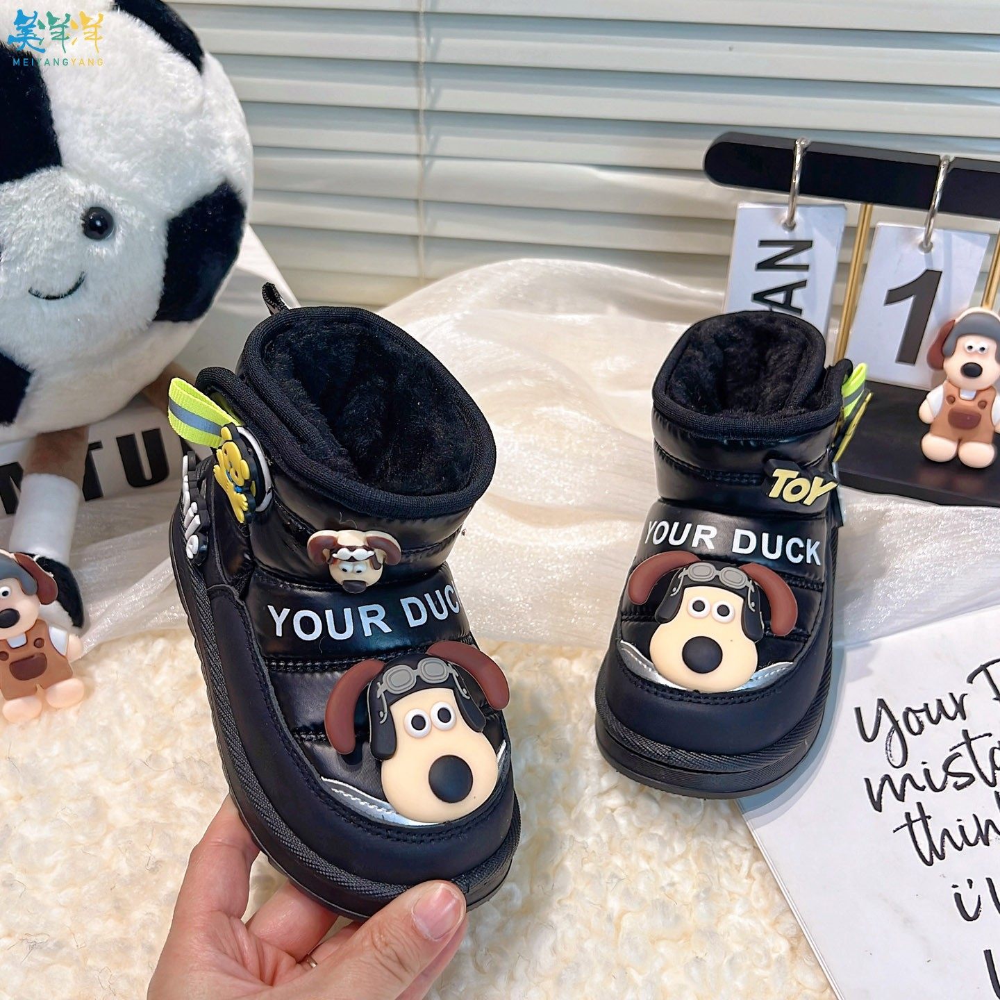 男童雪地靴男款2025新款冬季防水防滑儿童黑色东北大棉鞋加绒加厚