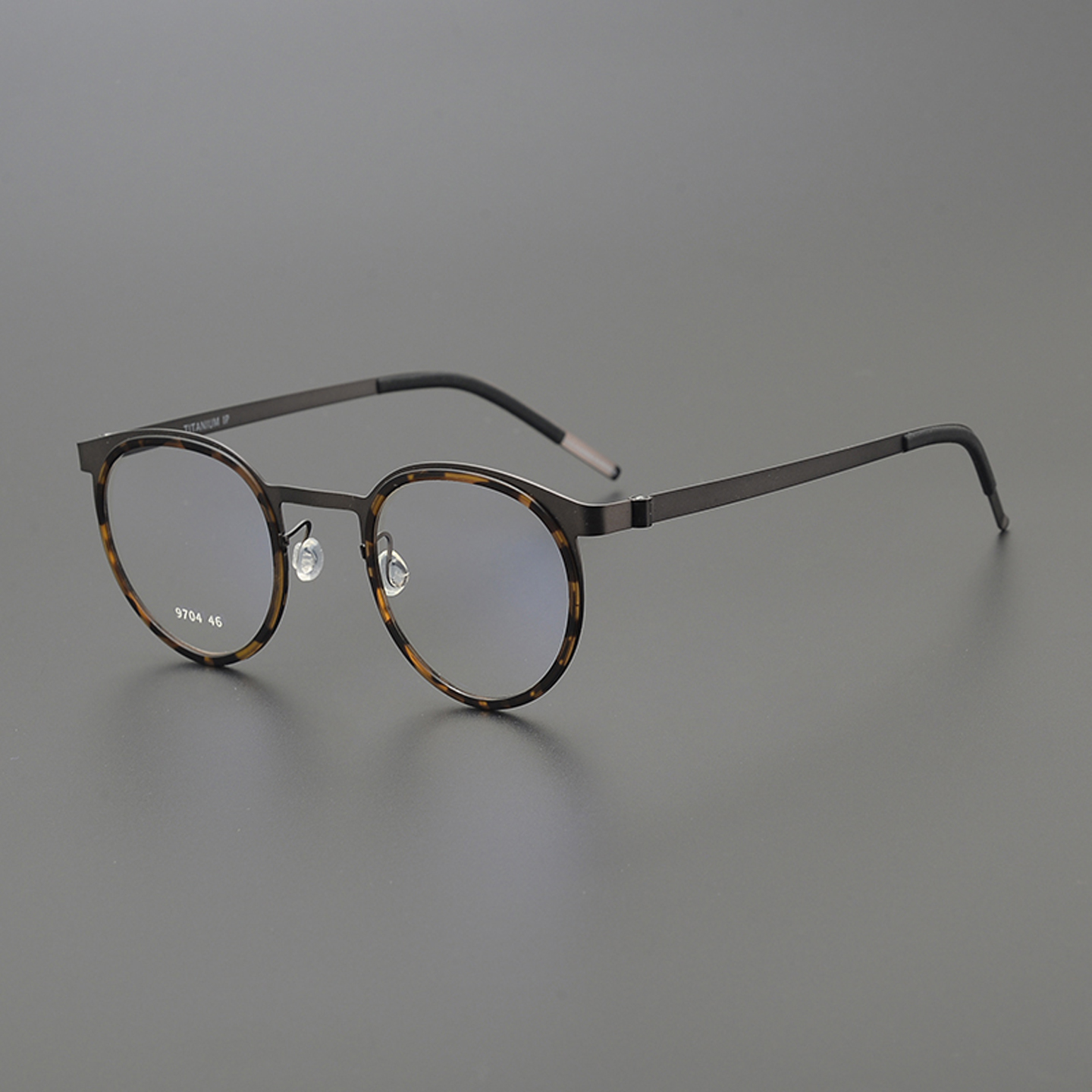 日本纯钛超轻复古近视眼镜大脸