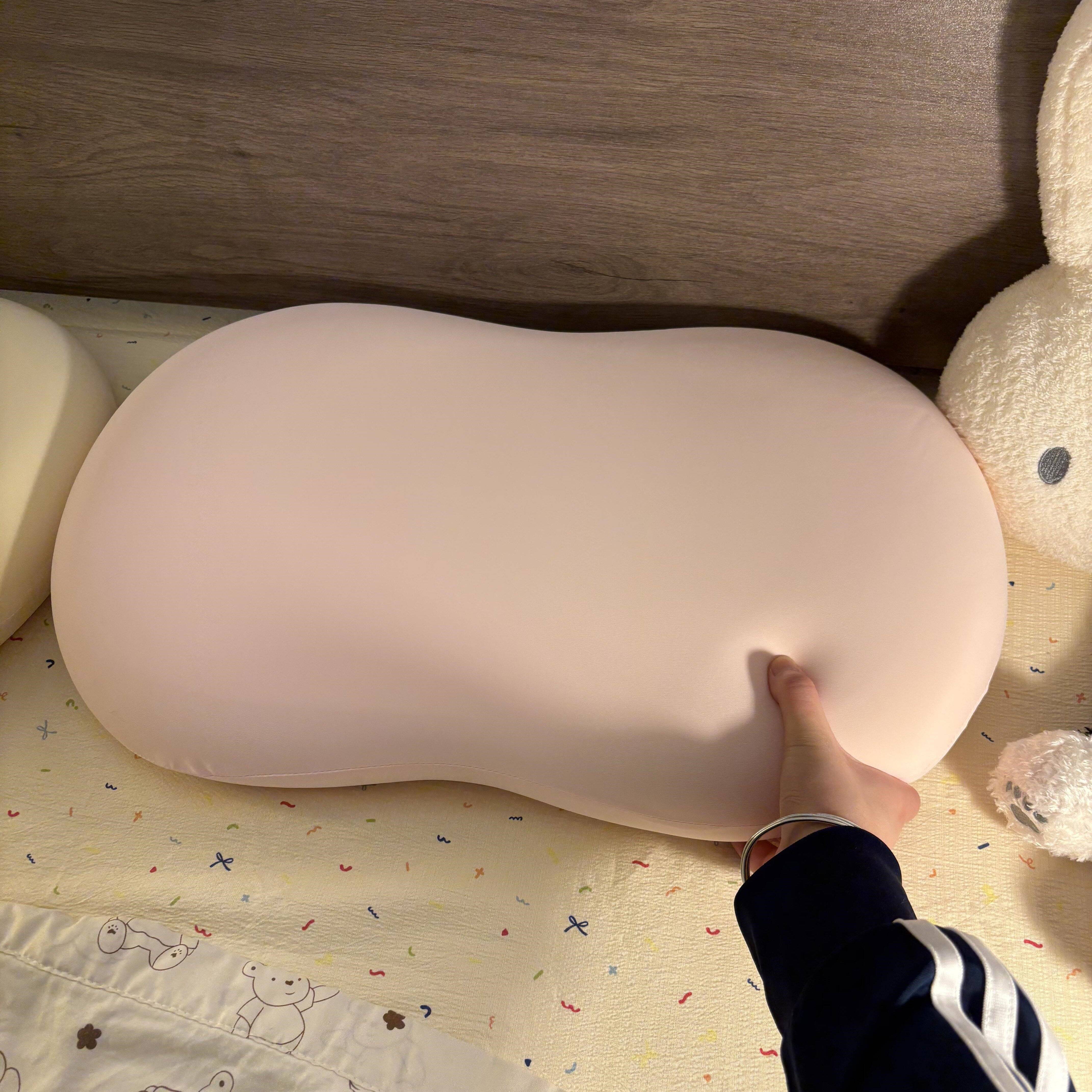 猫肚枕头学生宿舍记忆棉枕芯家用卧室助睡眠慢回弹护颈椎枕带枕套