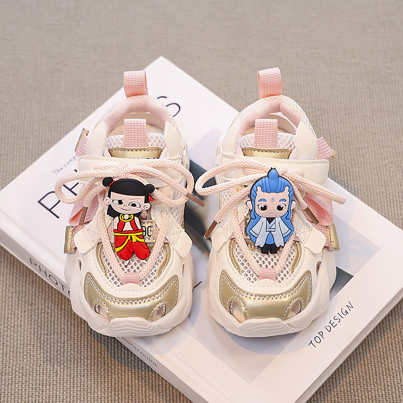 哪吒女童凉鞋2025夏季新款儿童运动单网鞋中大童女孩透气镂空童鞋