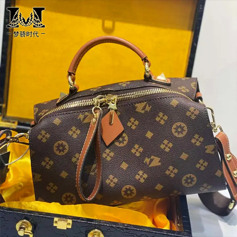 梦骄时代品牌专柜女包高级感波士顿包醉牛包包女单肩包斜挎包潮流