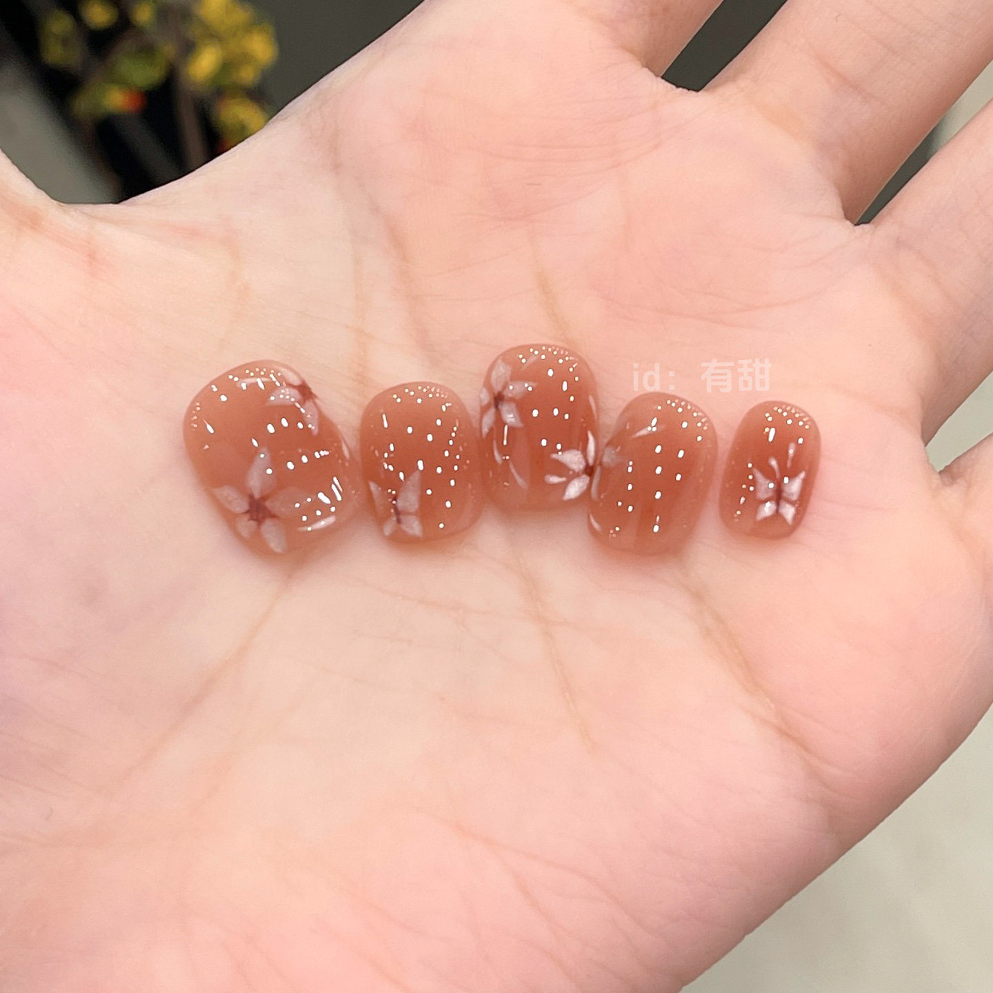 裸色穿戴甲2025新款高级感绝美穿戴美甲短款秋冬手工爆款指甲贴片,彩妆/香水/美妆工具,穿戴甲/甲片,淘宝优惠券,粉丝福利购,淘宝优惠卷